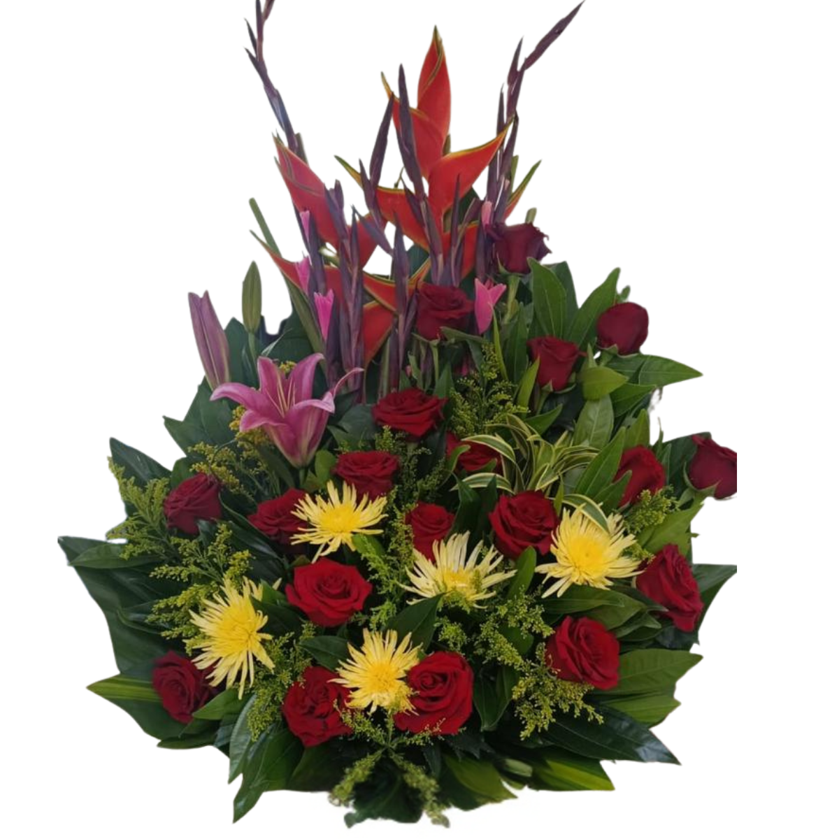 arreglo-tropical-cumpleanos-rosas-rojas-cali Arreglo tropical de cumpleaños con rosas rojas y flores amarillas en Cali